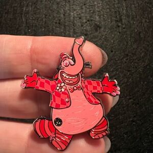 Wave A hidden Mickey bing bong chaser Character Pin